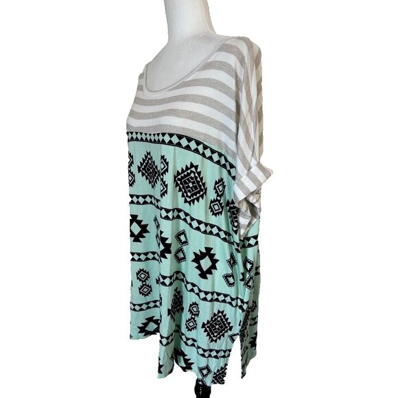 NWT LULAROE LEAH Cuff Sleeve Tunic Top Size 3XL Mint Green Aztec Print Soft - Picture 5 of 7
